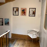 Papillon Avec Acces Terasse Privat bolig