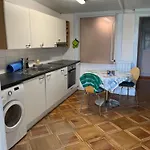 Papillon Avec Acces Terasse Privat bolig
