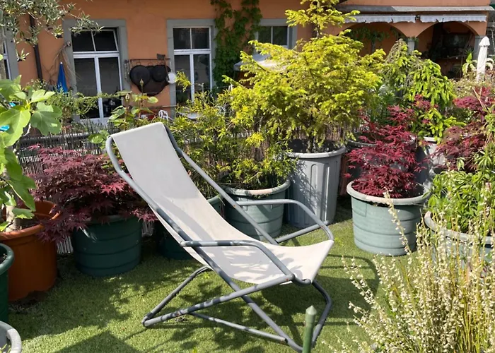 Papillon Avec Acces Terasse Δωμάτια σε οικογενειακή κατοικία La Neuveville